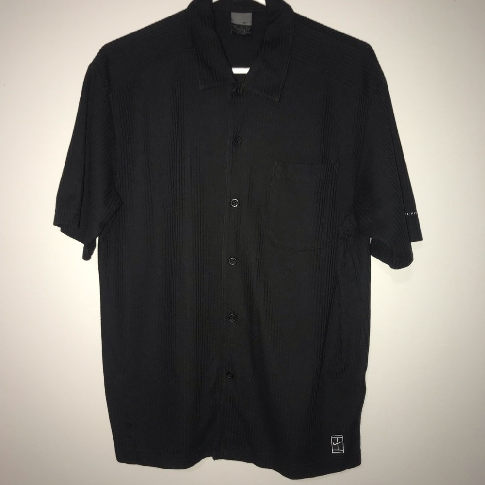 Nike Mens Dry-Fit Casual Shirt